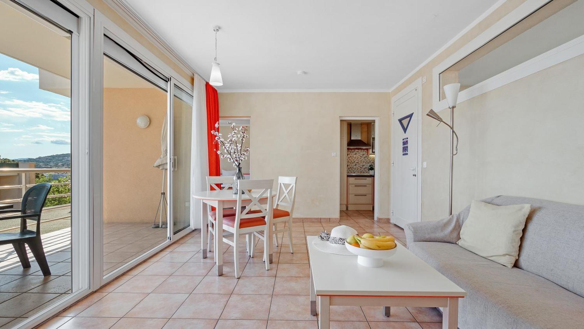 Residence Les Tourelles Sainte-Maxime Exterior photo