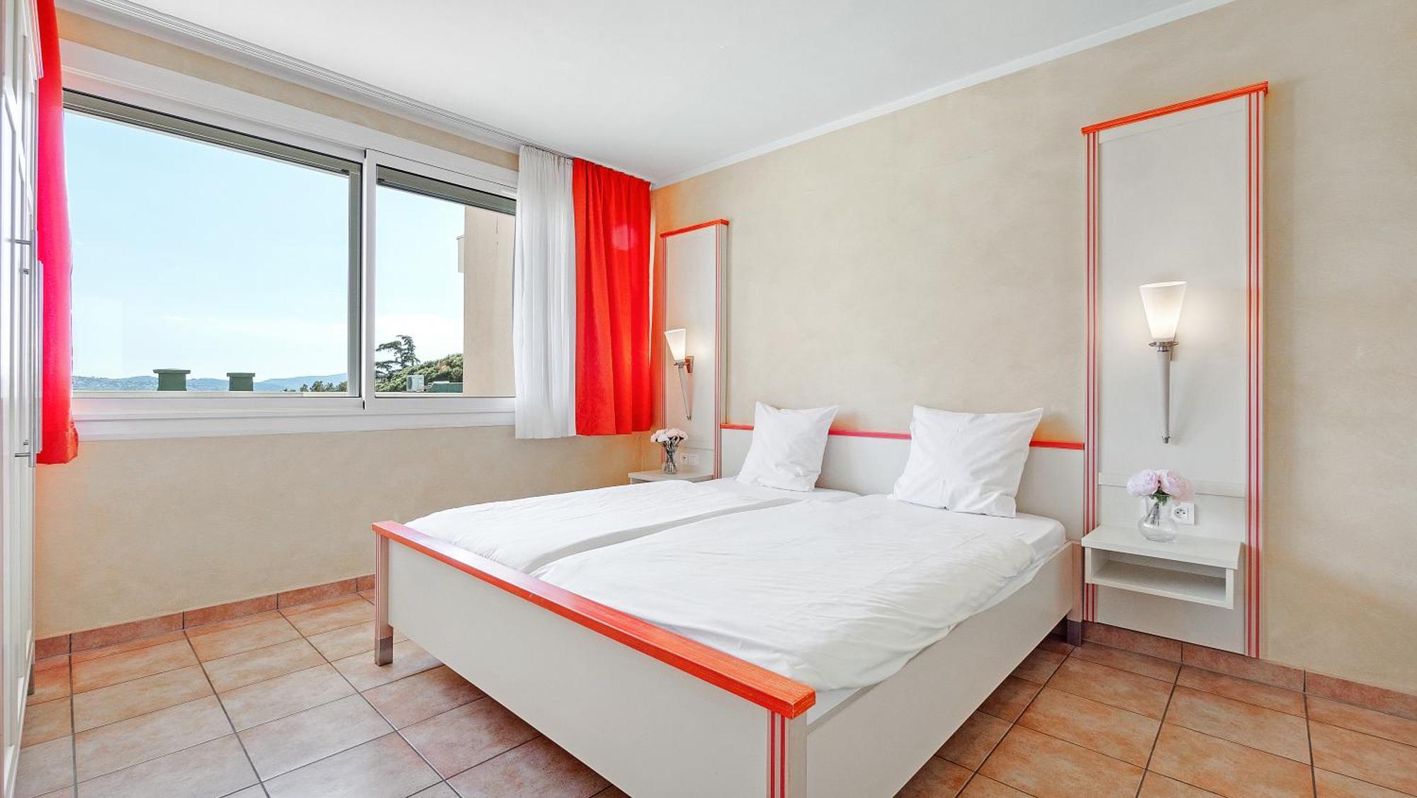 Residence Les Tourelles Sainte-Maxime Exterior photo