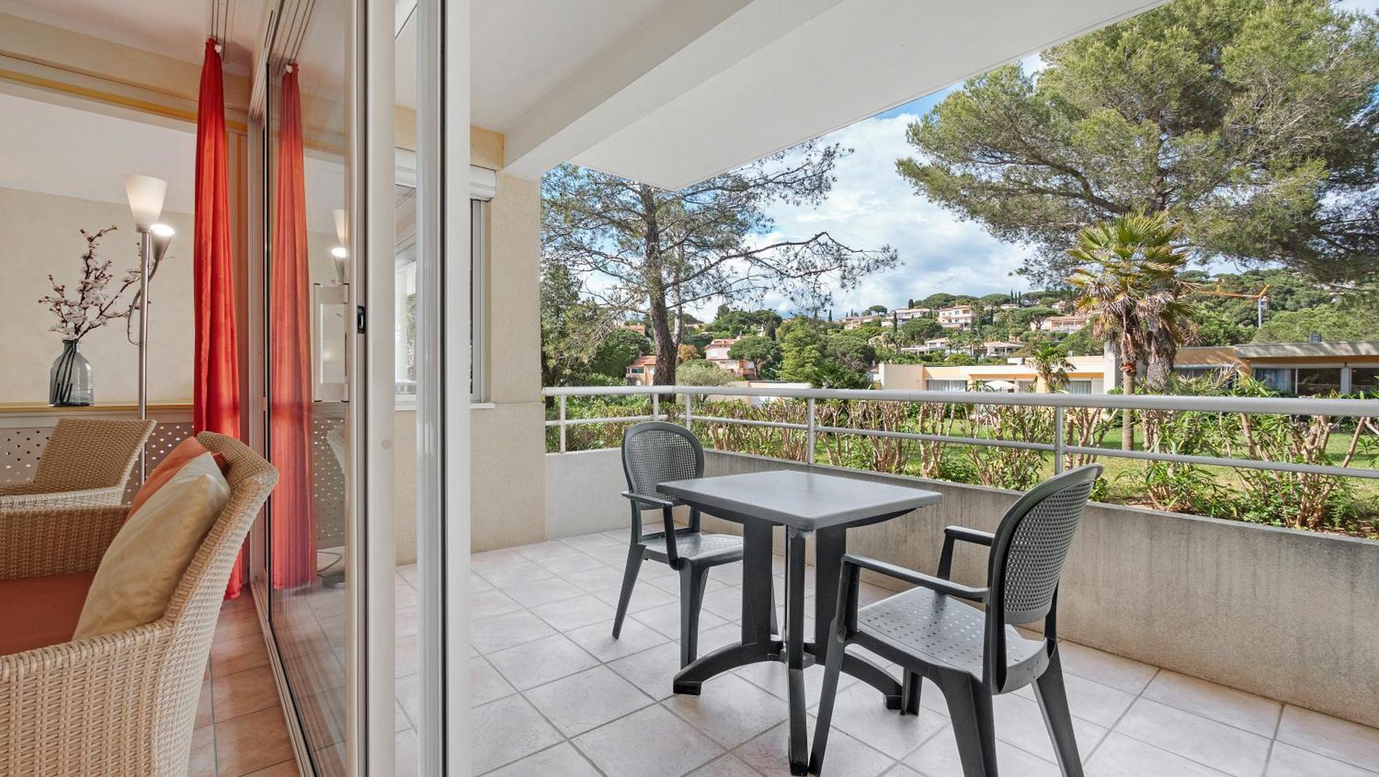 Residence Les Tourelles Sainte-Maxime Exterior photo