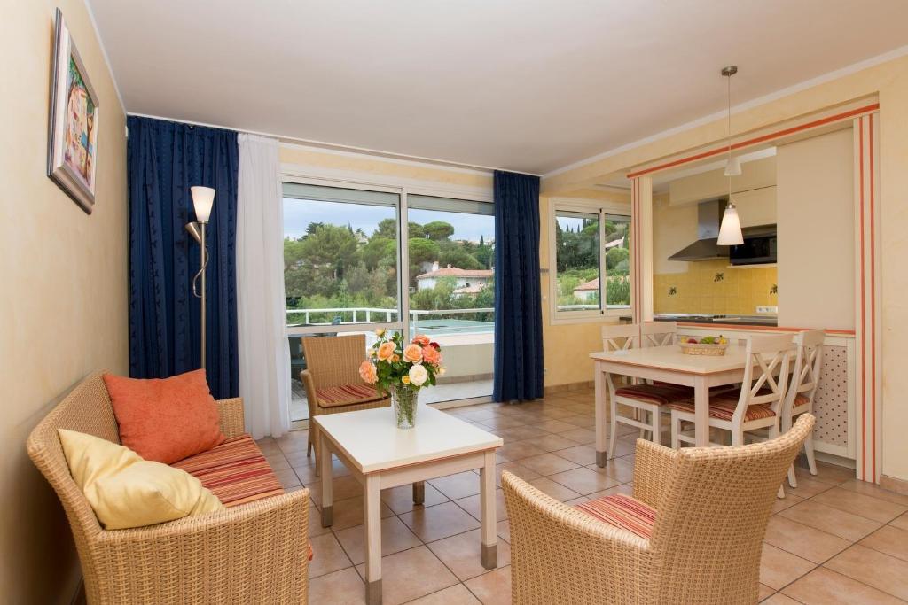 Residence Les Tourelles Sainte-Maxime Room photo