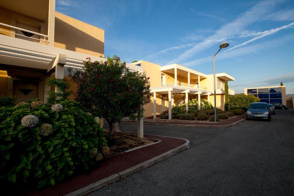 Residence Les Tourelles Sainte-Maxime Exterior photo